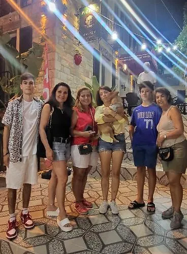 Picasso Habitación en casa particular Çeşme